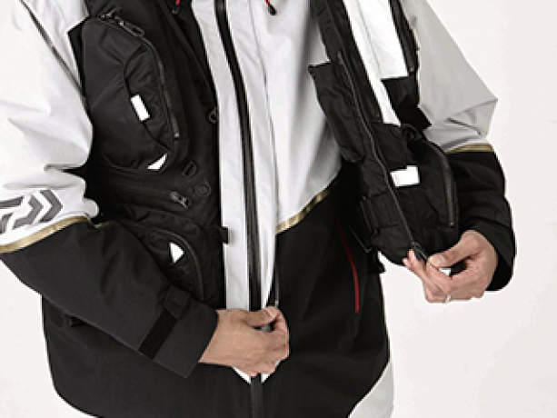 DW-1820_bk_cut_10_1.jpg